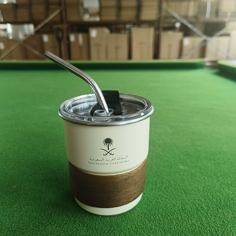 Emblema nazionale dell'Arabia  - Coffee Tea Name recensione e prezzo