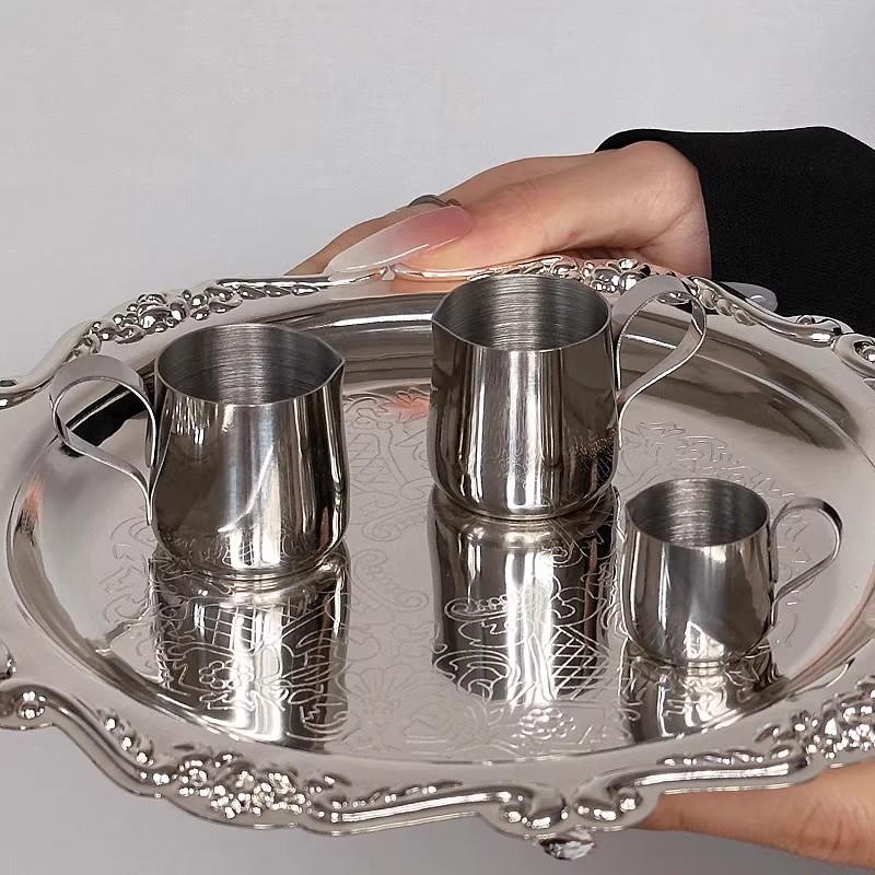 Brocca per schiuma di latte in - Barista Milk Jug recensione e prezzo